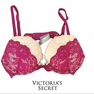 Pink 32B • Victoria’s Secret • Dream Angels Plunge push-up bra